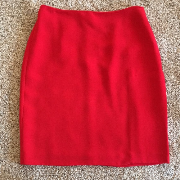 Prominence by Dane Lewis red oversized slit skirt - Picture 2 of 5